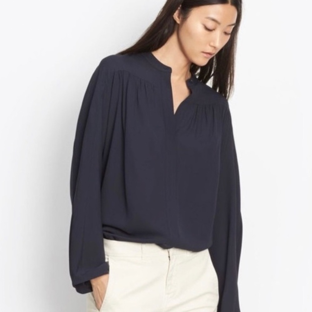 Vince 100% Silk Coastal Blue Shirred Shirt Blouse XS NWT